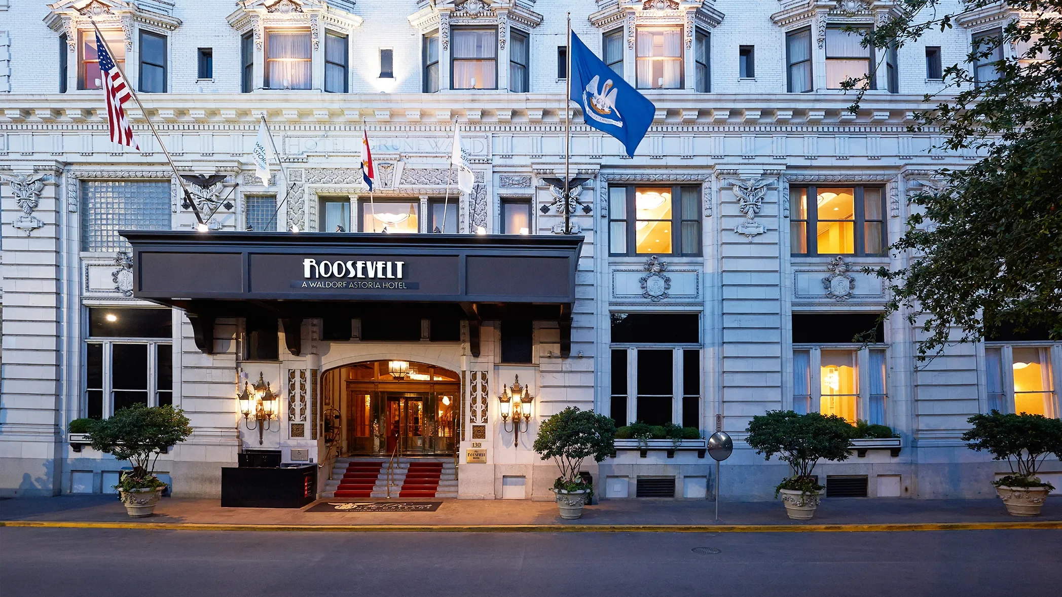 a street view photo of the roosevelt, a 5 star hotel in New Orleans