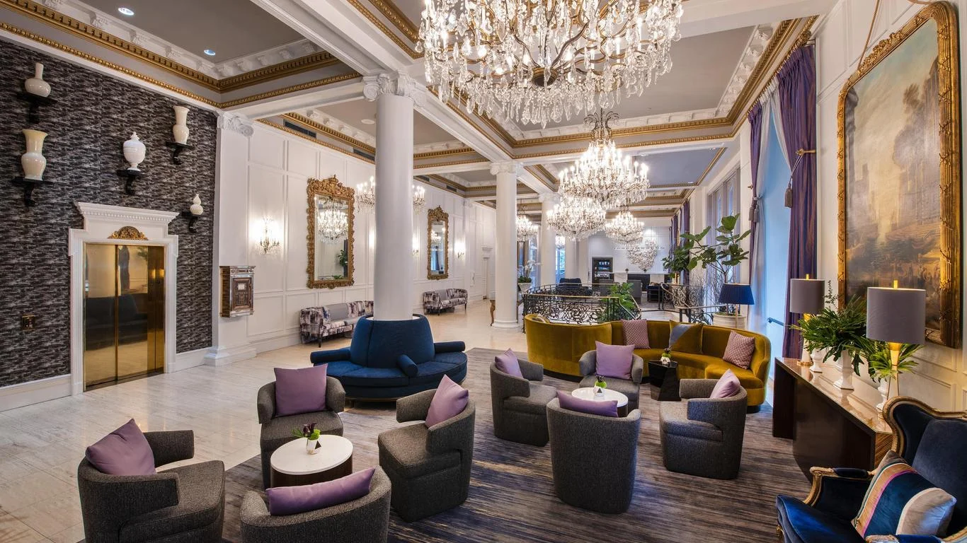 Lobby  space of the le pavillon hotel in new orleans