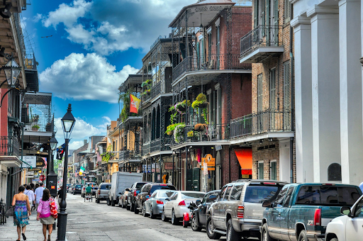 New Orleans wedding venue, French Quarter Wedding Venue, Wedding venue, Esplanade, elope, New Orleans elopement, honeymoon, bride, groom, couple, all inclusive wedding venue, wedding venue hotel, wedd